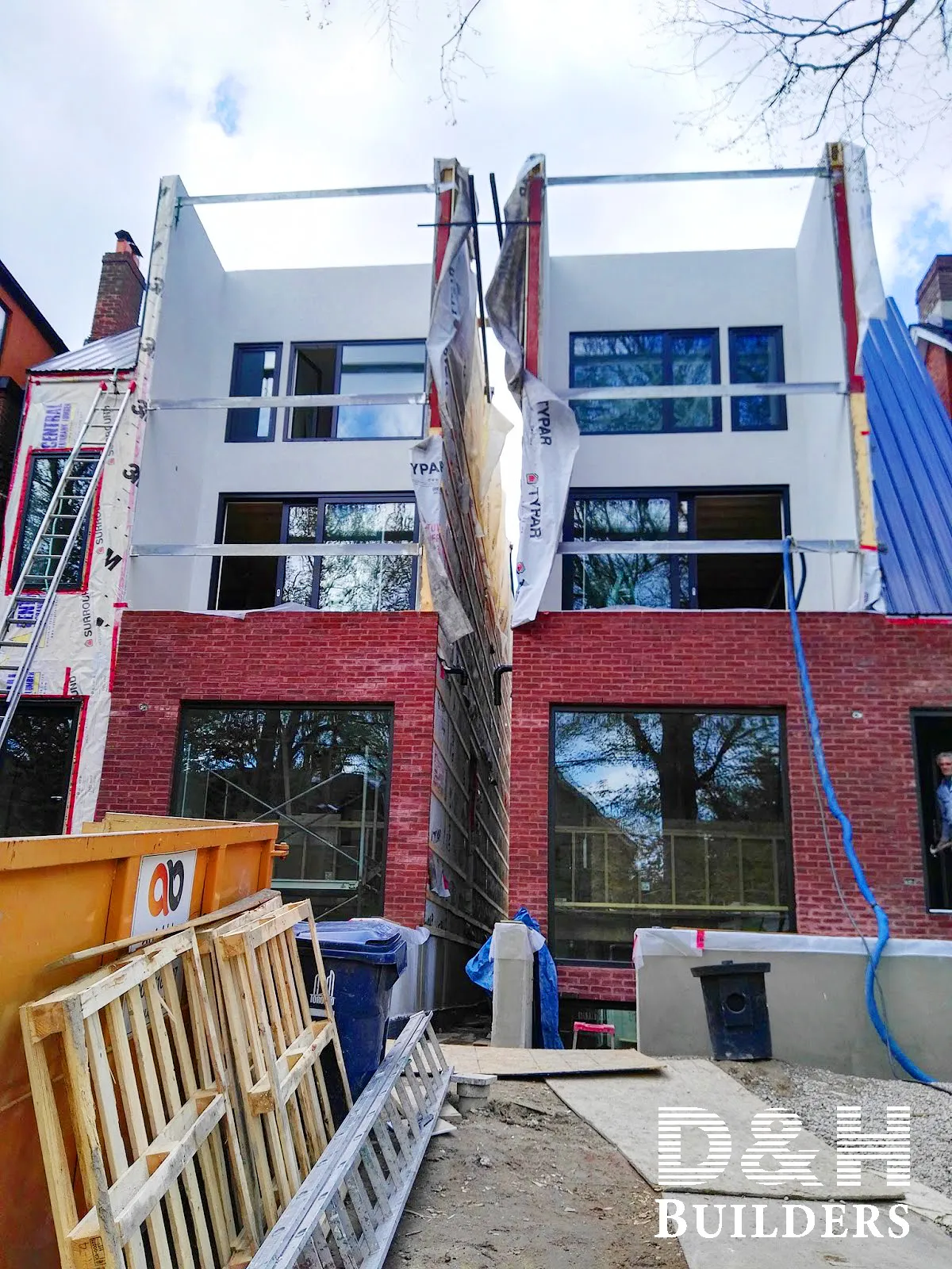 Modern Minimalist Semi-Detached Home – D&H Builders Project 8